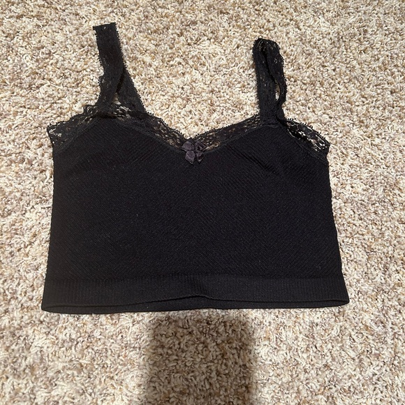 Lace trim tank top - Picture 3 of 6